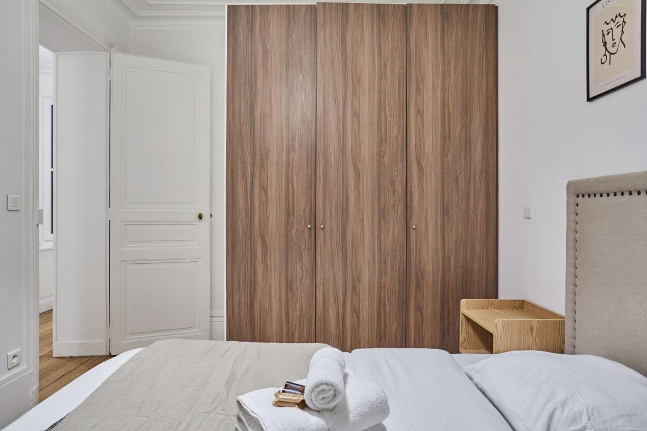 Residence Beaubourg Le Marais By Studio Prestige Paris Exteriör bild
